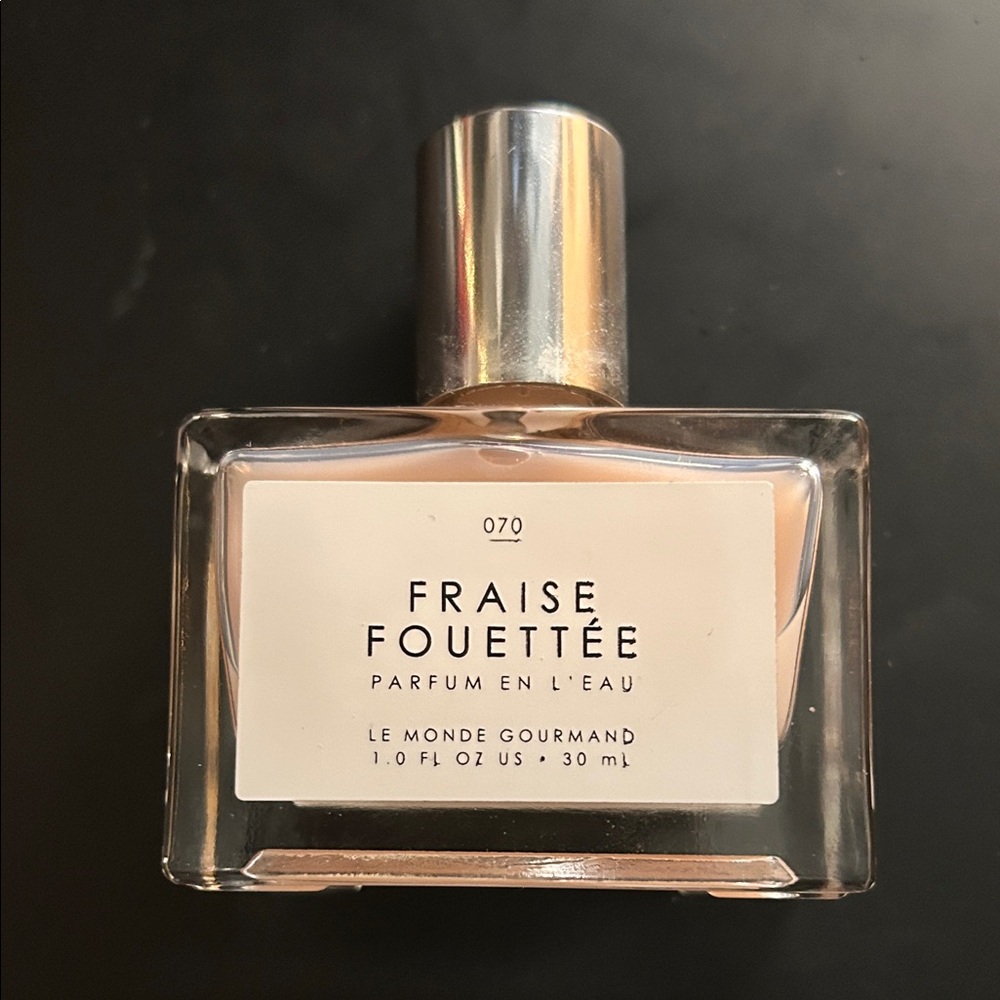 Urban Outfitters Fraise Fouettée Perfume - Silver Cap